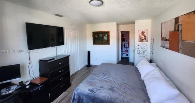 6480 W 27th Ct # 22, Hialeah FL 33016 - Hialeah, FL - Photo 6