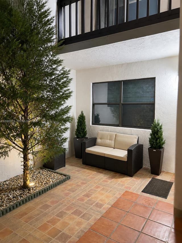 10182 NW 41st St # 9, Doral FL 33178 - Doral, FL - Photo 3