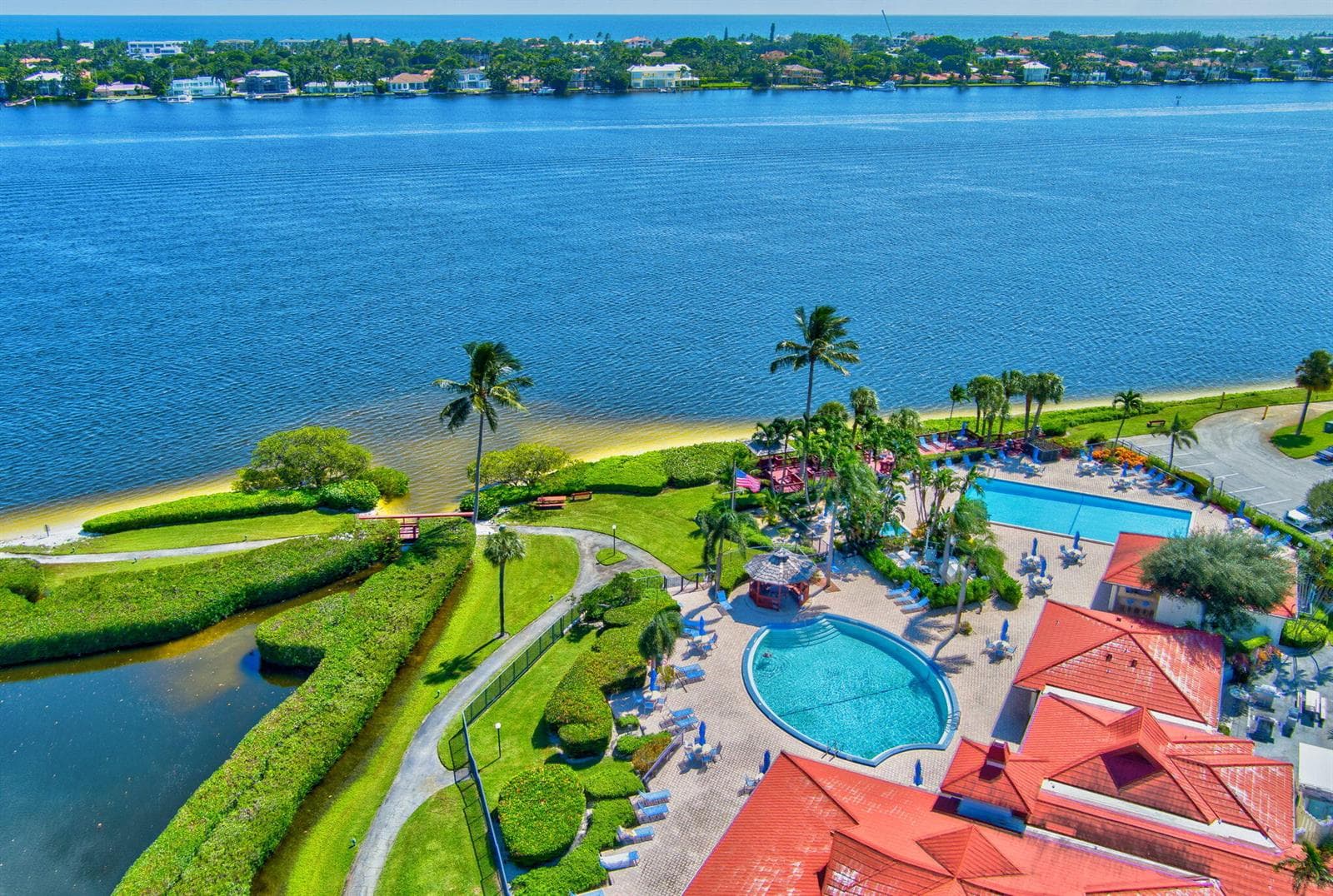 103 Half Moon Circle # H1, Hypoluxo FL 33462 - Hypoluxo, FL - Photo 1
