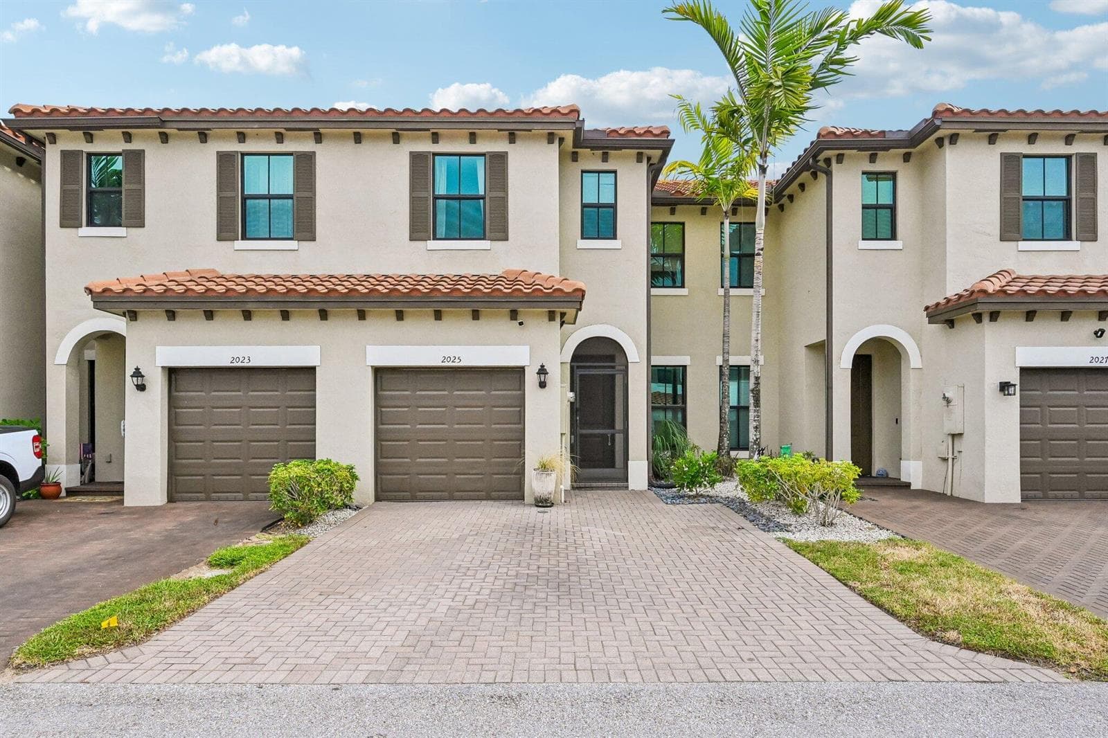 2025 OYSTERWOOD Lane, Riviera Beach FL 33410 - Riviera Beach, FL - Photo 1