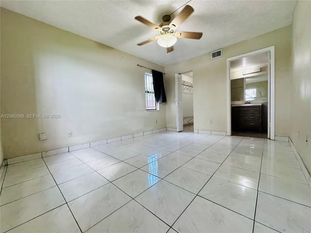 6565 W 26th Dr # 104, Hialeah FL 33016 - Hialeah, FL - Photo 7