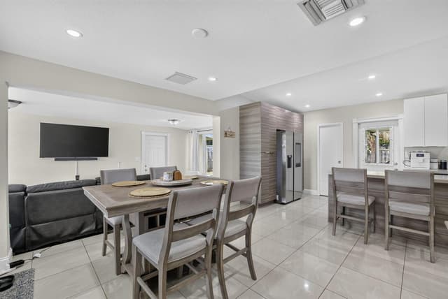 1633 NE 51st Court, Pompano Beach FL 33064 - Pompano Beach, FL - Photo 5
