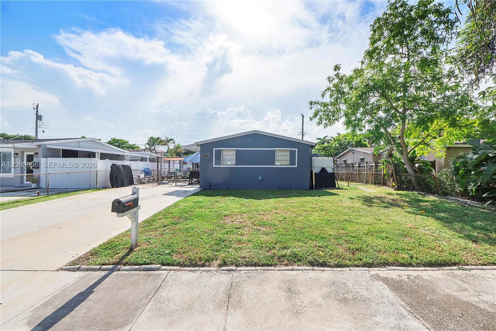 1510 N 68th Ave, Hollywood FL 33024 - Hollywood, FL - Photo 1