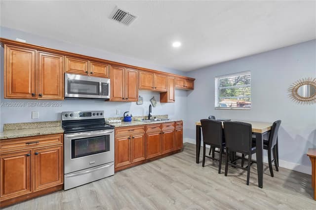 1510 N 68th Ave, Hollywood FL 33024 - Hollywood, FL - Photo 5