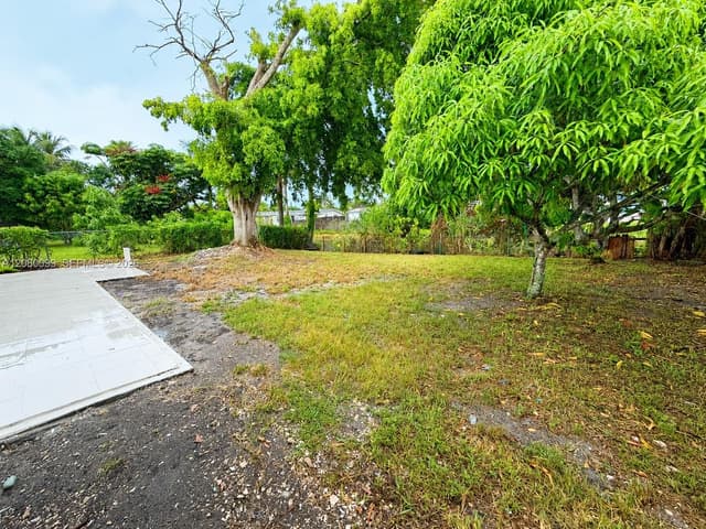 2486 NW 73rd Ave, Sunrise FL 33313 - Sunrise, FL - Photo 3