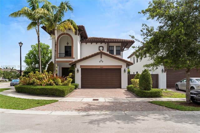 10269 NW 86th St, Doral FL 33178 - Doral, FL - Photo 3