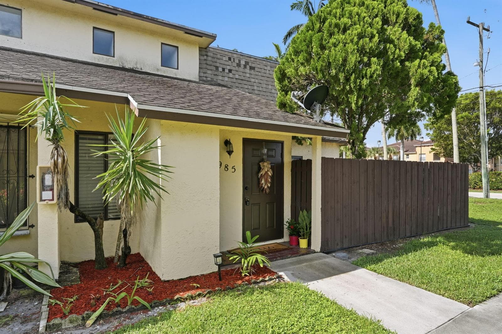 2985 GENOA Place # 2985, West Palm Beach FL 33406