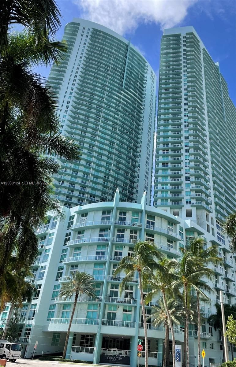 1900 N Bayshore Dr # 511, Miami FL 33132 - Miami, FL - Photo 1