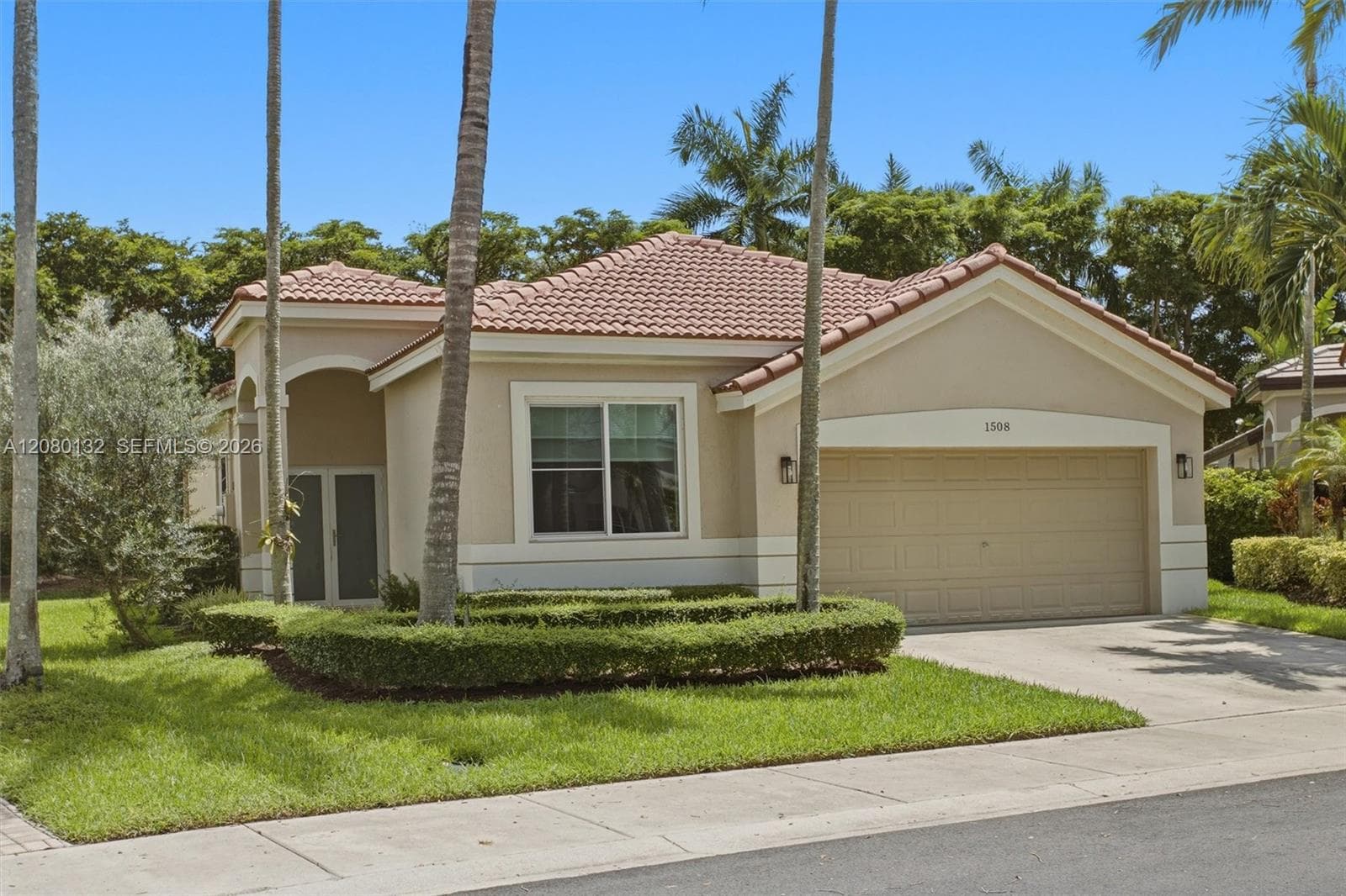 1508 Winterberry Ln, Weston FL 33327 - Weston, FL - Photo 1