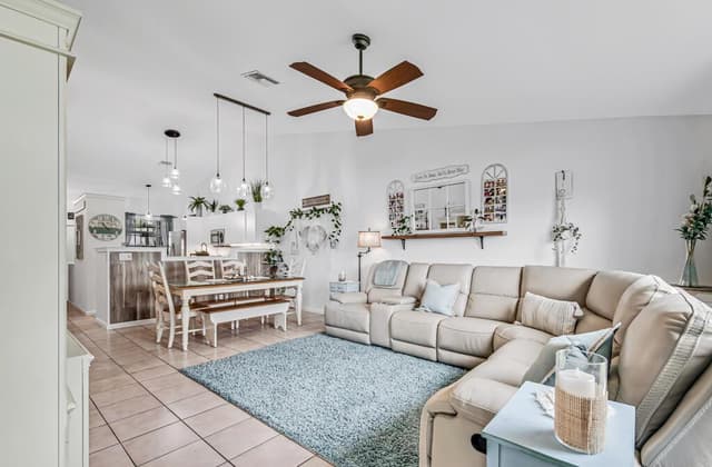8429 LONG BAY, West Palm Beach FL 33411 - West Palm Beach, FL - Photo 6