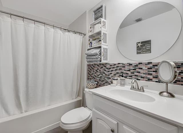 8429 LONG BAY, West Palm Beach FL 33411 - West Palm Beach, FL - Photo 7