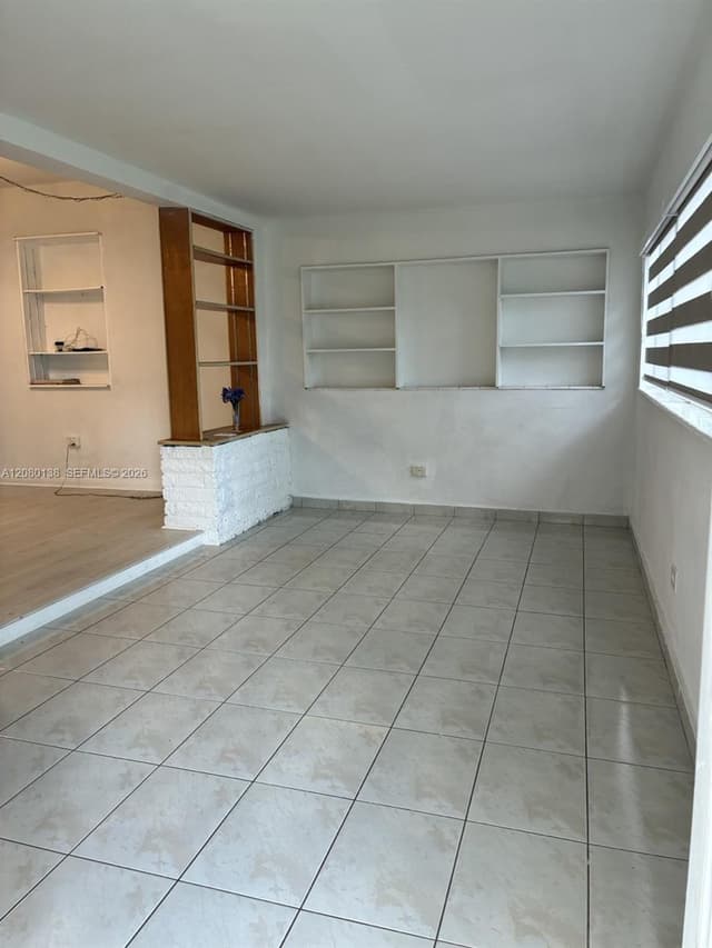 601 Oriole Ave, Miami Springs FL 33166 - Miami Springs, FL - Photo 2