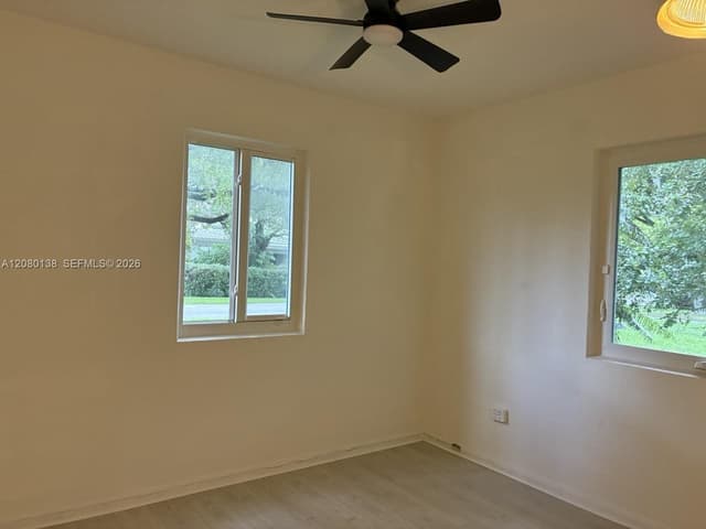 601 Oriole Ave, Miami Springs FL 33166 - Miami Springs, FL - Photo 5
