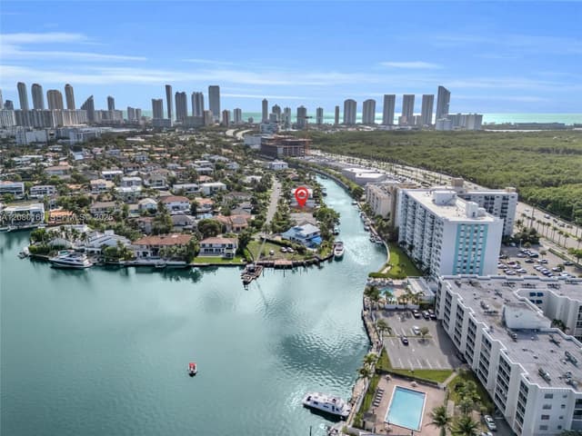 2930 NE 164th St, North Miami Beach FL 33160 - North Miami Beach, FL - Photo 6