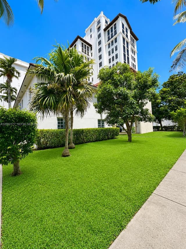 215 Sidonia Ave, Coral Gables FL 33134 - Coral Gables, FL - Photo 4