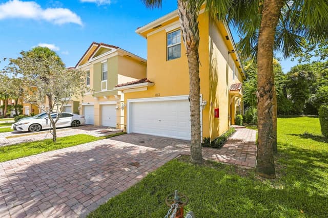 813 Pipers Cay Drive, West Palm Beach FL 33415 - West Palm Beach, FL - Photo 3