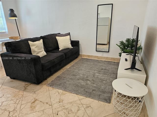 500 14th St # 203, Miami Beach FL 33139 - Miami Beach, FL - Photo 5