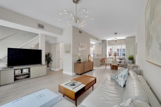 502 NE 7th Avenue Unit 1, Fort Lauderdale FL 33301 - Fort Lauderdale, FL - Photo 4