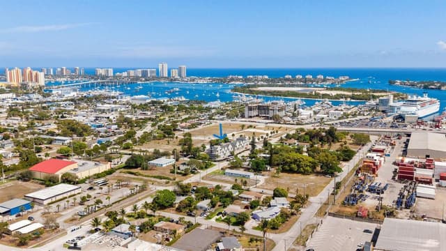 130 W 11th Street # 134, Riviera Beach FL 33404 - Riviera Beach, FL - Photo 2