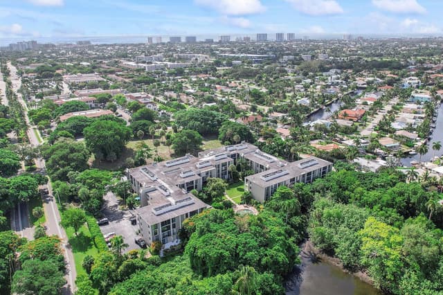 501 SW 11th Place # 418, Boca Raton FL 33432 - Boca Raton, FL - Photo 2