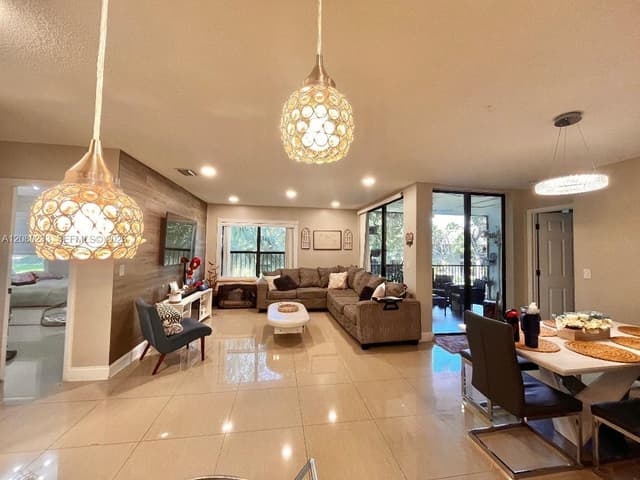 4511 S Carambola Cir S # 27300, Coconut Creek FL 33066 - Coconut Creek, FL - Photo 2