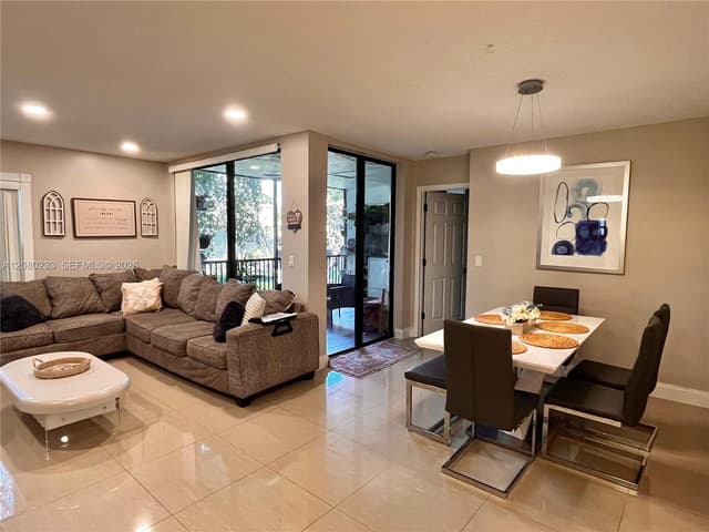 4511 S Carambola Cir S # 27300, Coconut Creek FL 33066 - Coconut Creek, FL - Photo 5