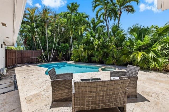 2137 NE 17TH Avenue, Wilton Manors FL 33305 - Wilton Manors, FL - Photo 5