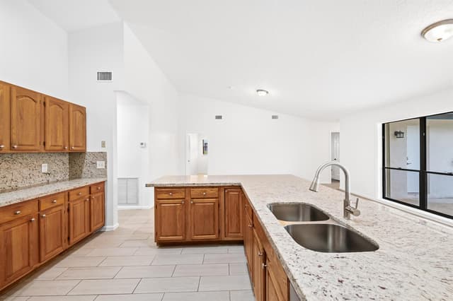 14358 BLACKBERRY Drive, Wellington FL 33414 - Wellington, FL - Photo 7
