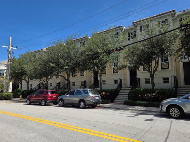 75 NE 5TH Avenue # M, Delray Beach FL 33483 - Delray Beach, FL - Photo 2