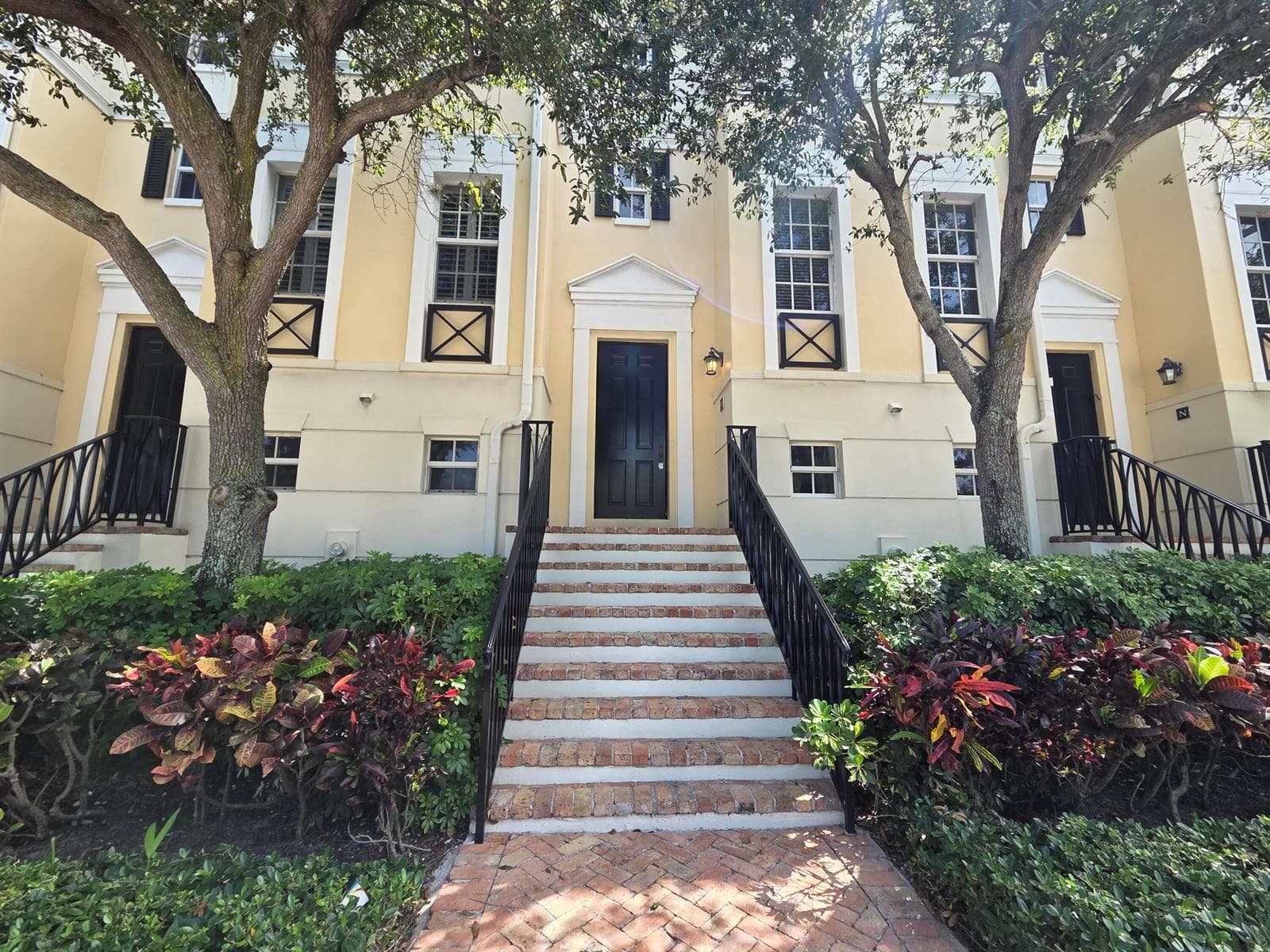 75 NE 5TH Avenue # M, Delray Beach FL 33483 - Delray Beach, FL - Photo 1