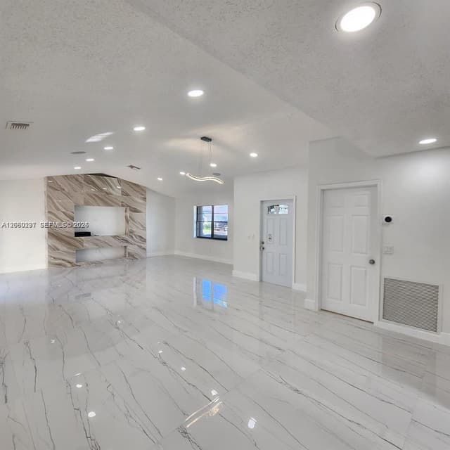 9088 SW 22nd St, Boca Raton FL 33428 - Boca Raton, FL - Photo 6