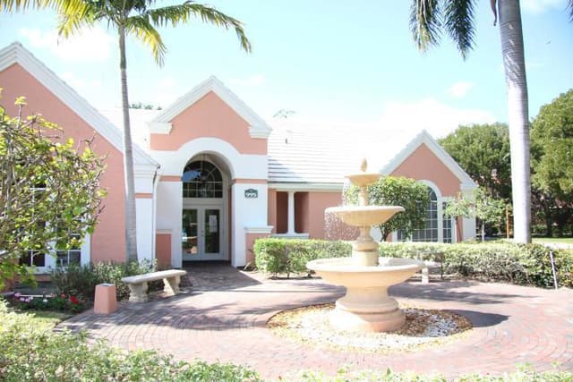 1205 CRYSTAL Way # A, Delray Beach FL 33444 - Delray Beach, FL - Photo 4