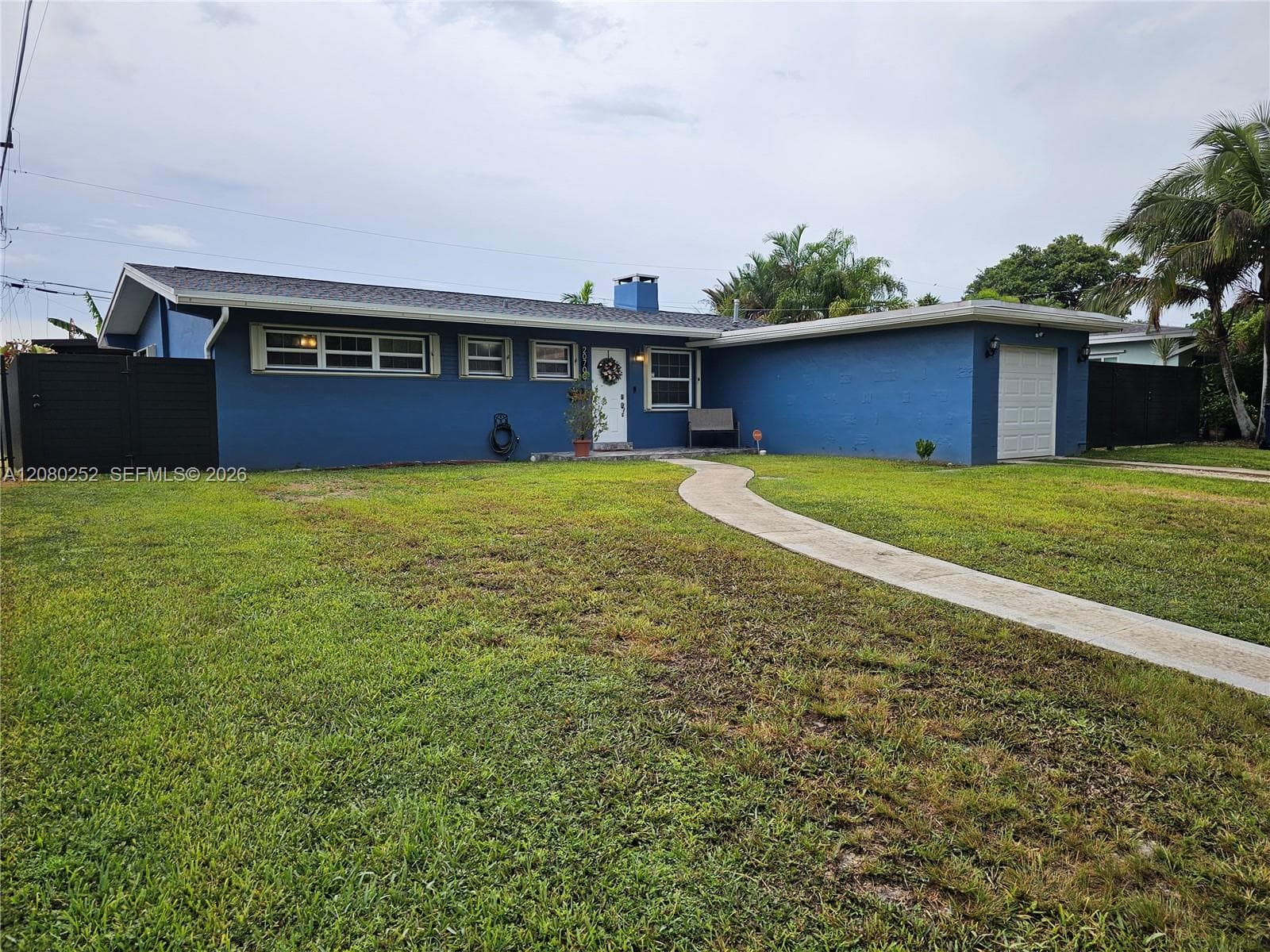 20700 Leeward Ln, Cutler Bay FL 33189 - Cutler Bay, FL - Photo 1
