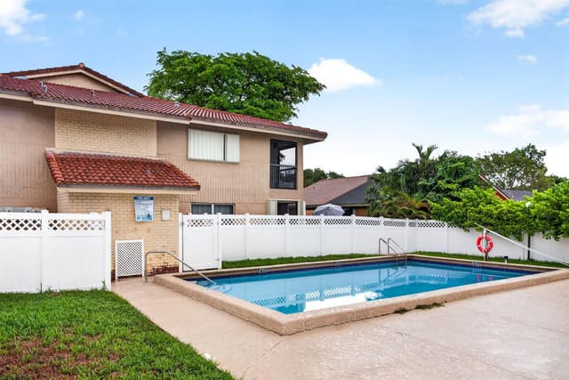 3037 Coral Ridge Drive Unit 3037, Coral Springs FL 33065 - Coral Springs, FL - Photo 6