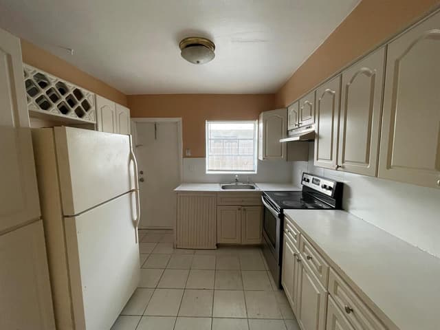 1314-1316 NW 8TH Avenue, Fort Lauderdale FL 33311 - Fort Lauderdale, FL - Photo 2