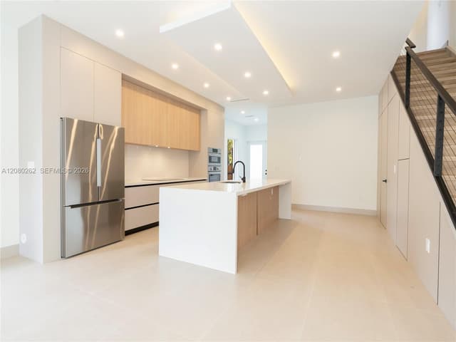721 SW 7th Ave, Fort Lauderdale FL 33315 - Fort Lauderdale, FL - Photo 5