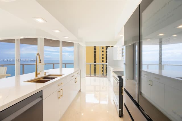 16425 Collins Ave # 2311, Sunny Isles Beach FL 33160 - Sunny Isles Beach, FL - Photo 6