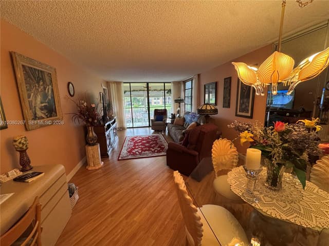 5613 Coral Lake Dr # 201, Margate FL 33063 - Margate, FL - Photo 3