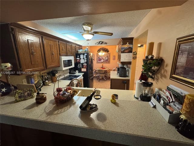 5613 Coral Lake Dr # 201, Margate FL 33063 - Margate, FL - Photo 4