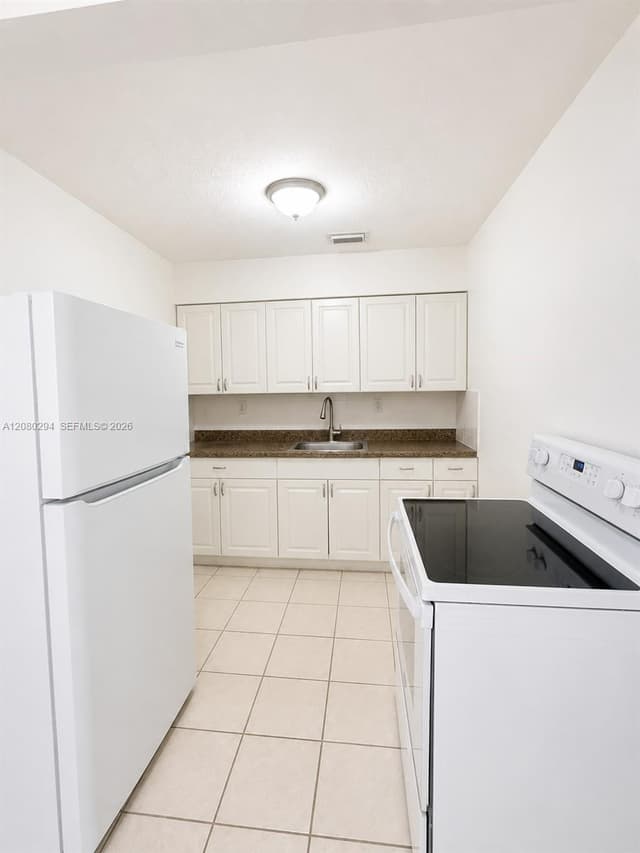 6525 SW 25th St, Miramar FL 33023 - Miramar, FL - Photo 3