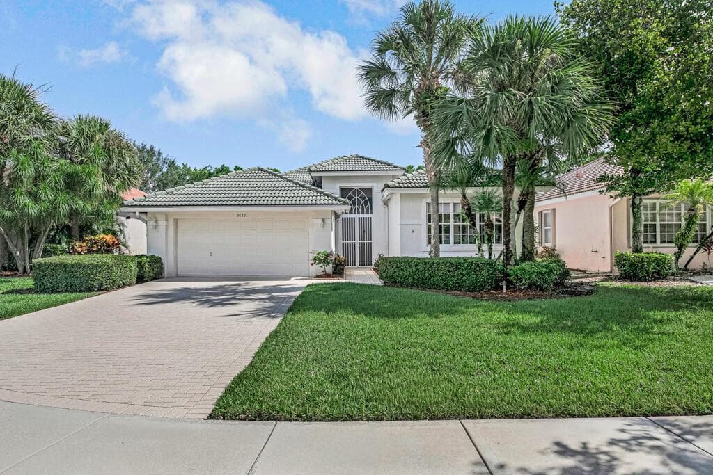 9152 Bay Harbour Circle, West Palm Beach FL 33411