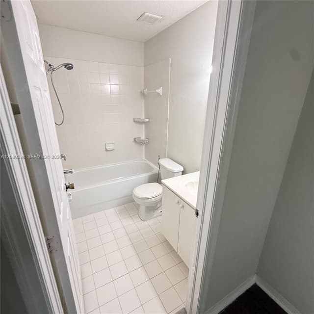 22831 SW 88th Pl # 303, Cutler Bay FL 33190 - Cutler Bay, FL - Photo 7
