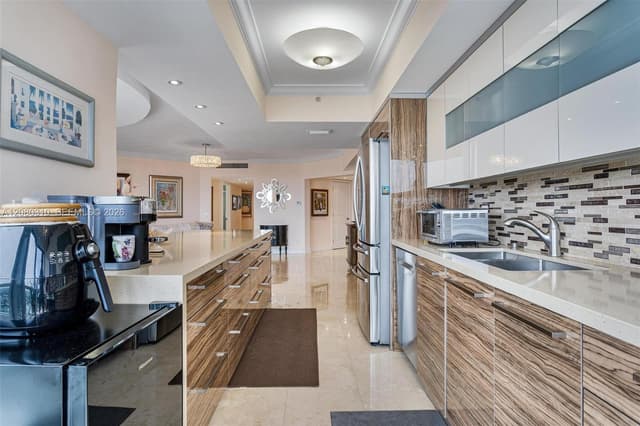 21205 Yacht Club Dr, Aventura FL 33180 - Aventura, FL - Photo 7