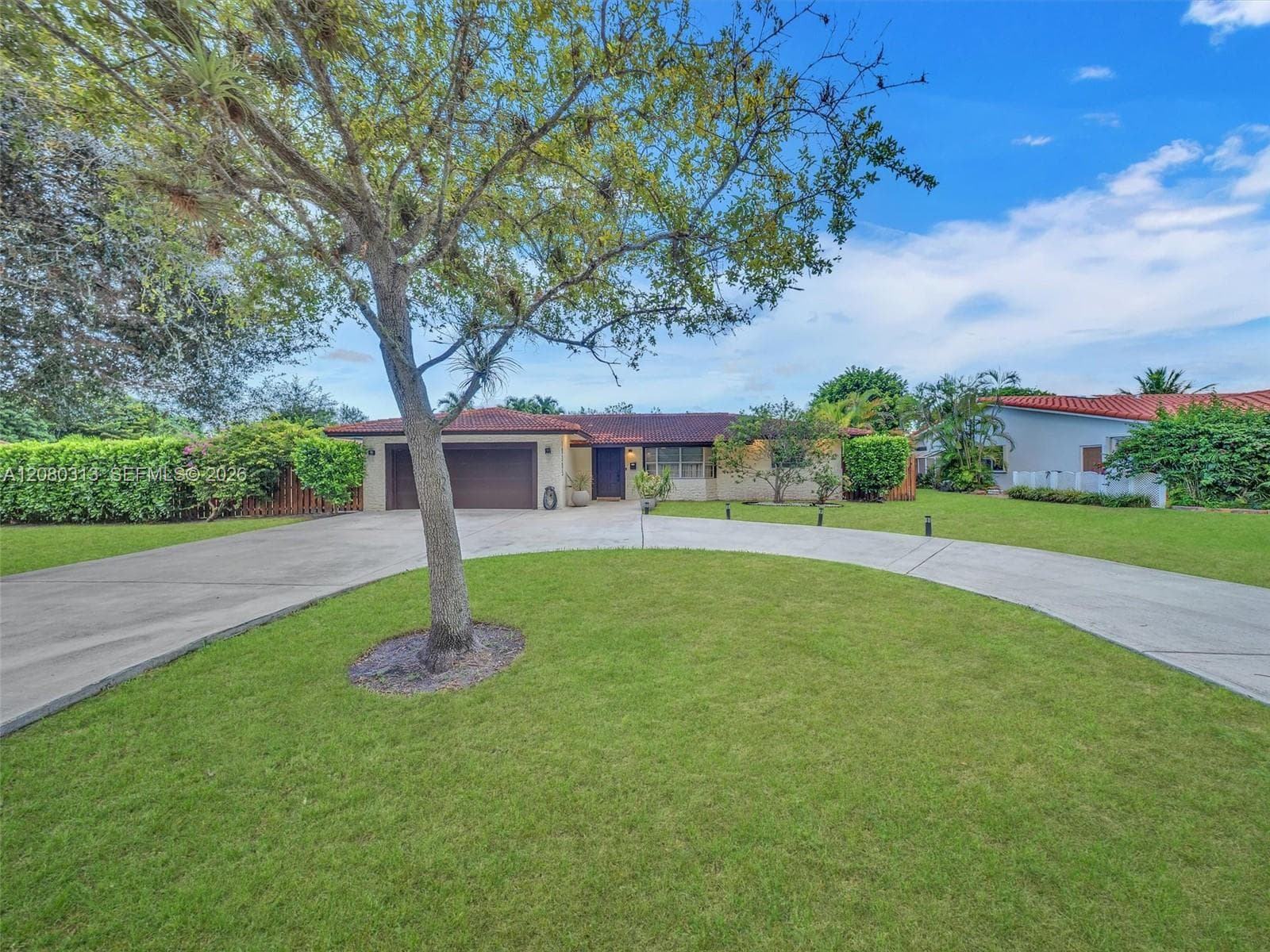 10305 NW 42nd Dr, Coral Springs FL 33065