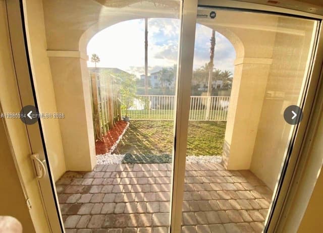 8650 NW 97 Ave # 108, Doral FL 33178 - Doral, FL - Photo 4