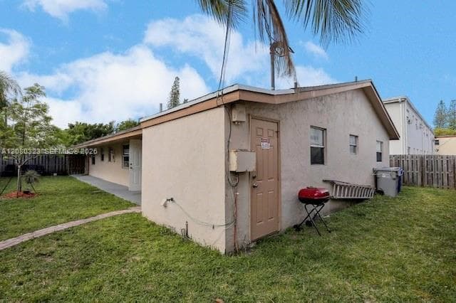 231 SW 8th Ct, Pompano Beach FL 33060 - Pompano Beach, FL - Photo 3
