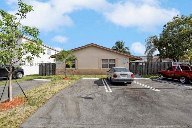231 SW 8th Ct, Pompano Beach FL 33060 - Pompano Beach, FL - Photo 4
