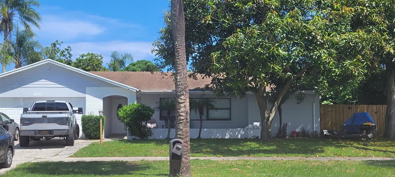 4010 N SHORE Drive, West Palm Beach FL 33407 - West Palm Beach, FL - Photo 1