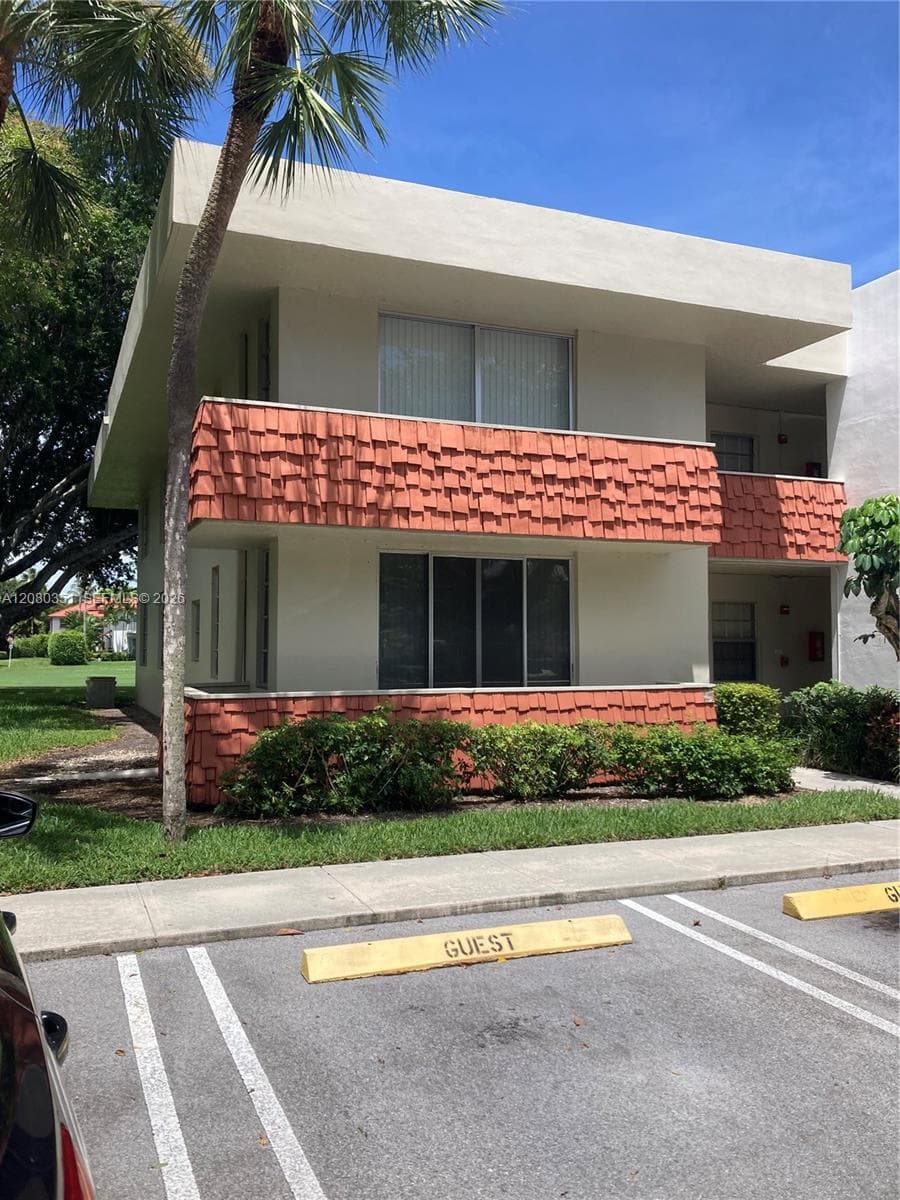 801 Cypress Blvd # 108C, Pompano Beach FL 33069