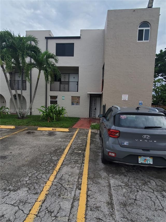 6600 W 2nd Ct # 15, Hialeah FL 33012 - Hialeah, FL - Photo 3